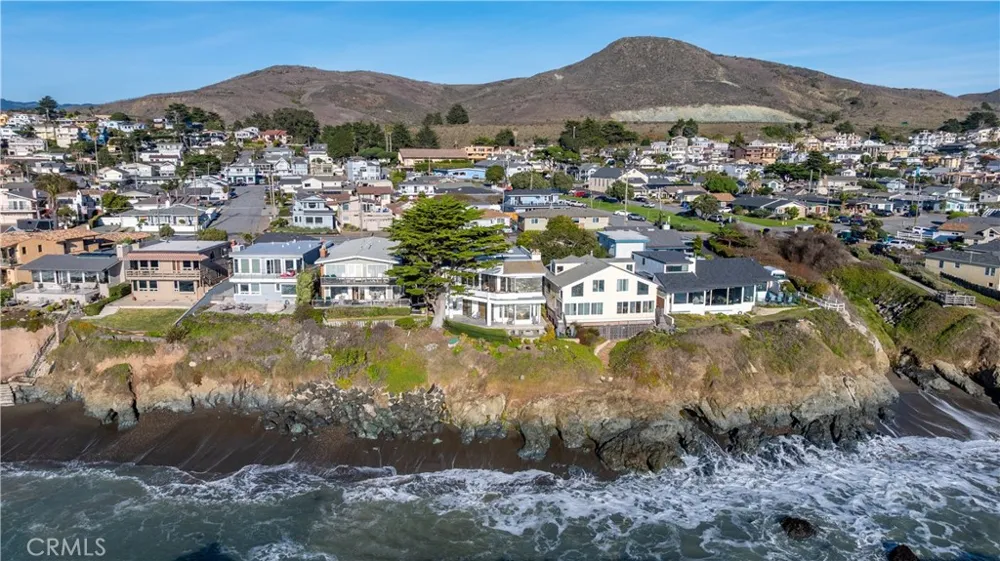 268 Pacific Cayucos, CA 93430