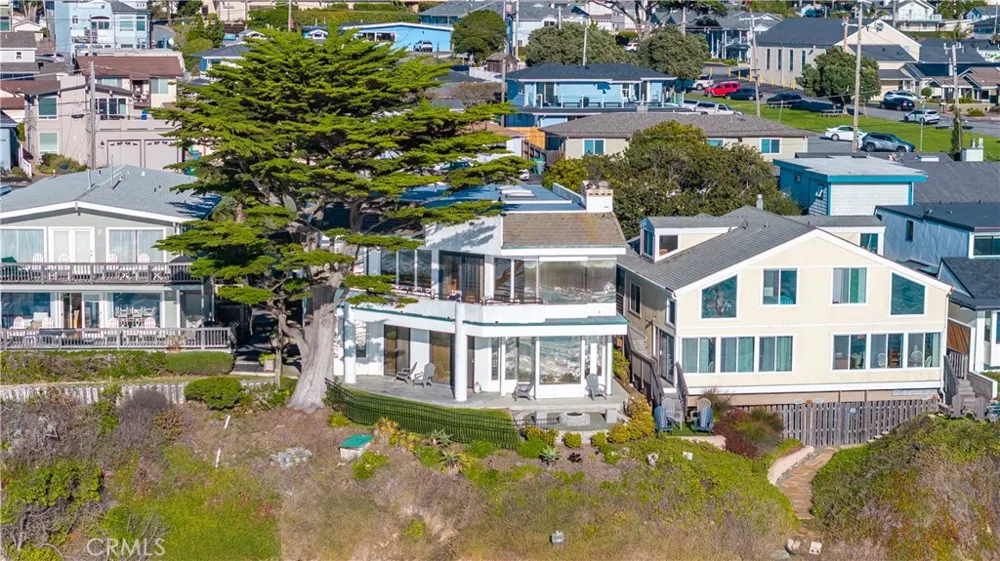 268 Pacific Cayucos, CA 93430
