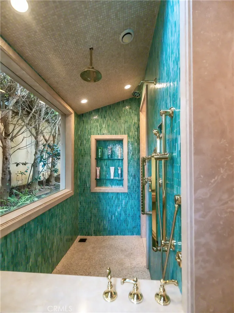 71 Marguerite Rancho Palos Verdes, CA 90275
