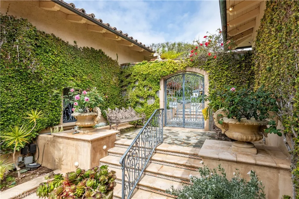 71 Marguerite Rancho Palos Verdes, CA 90275