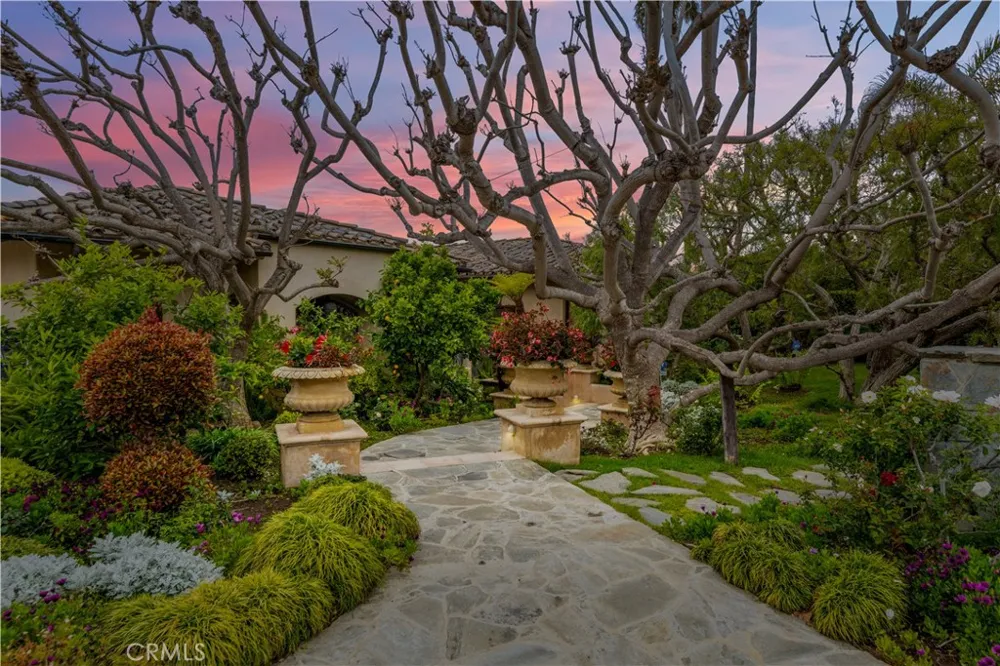 71 Marguerite Rancho Palos Verdes, CA 90275