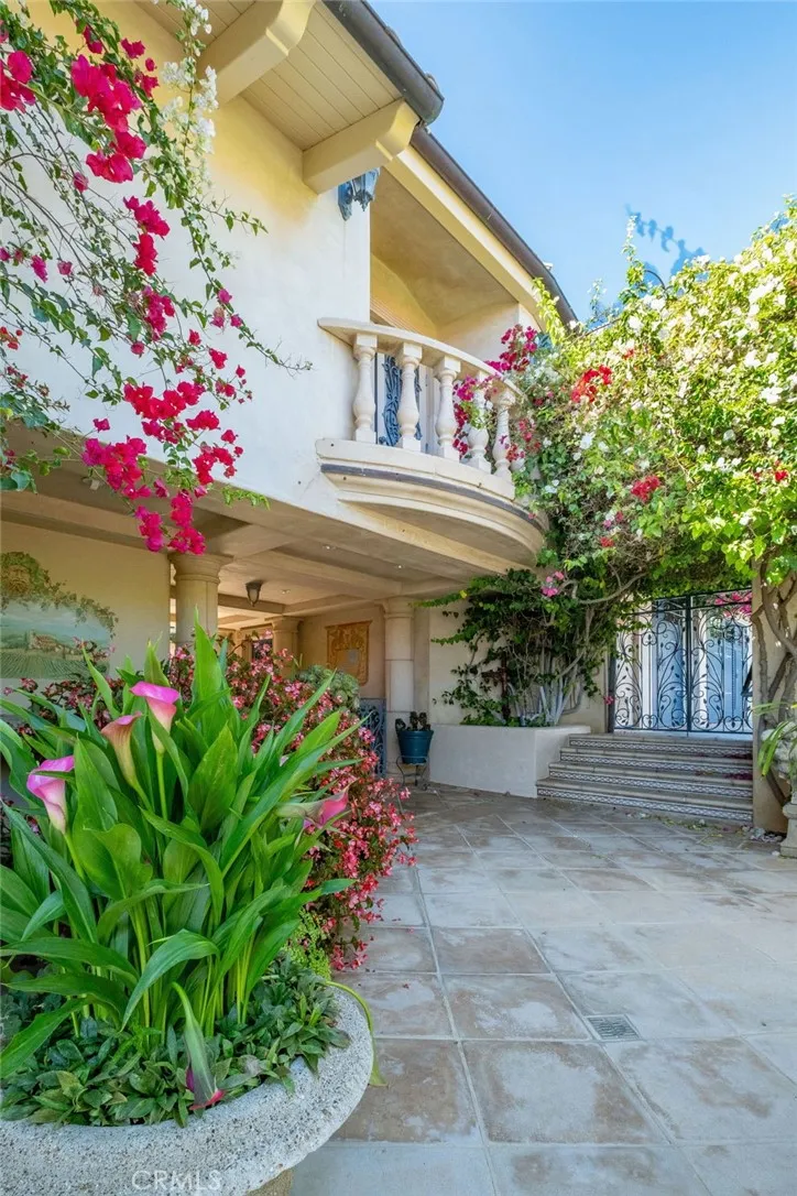 71 Marguerite Rancho Palos Verdes, CA 90275