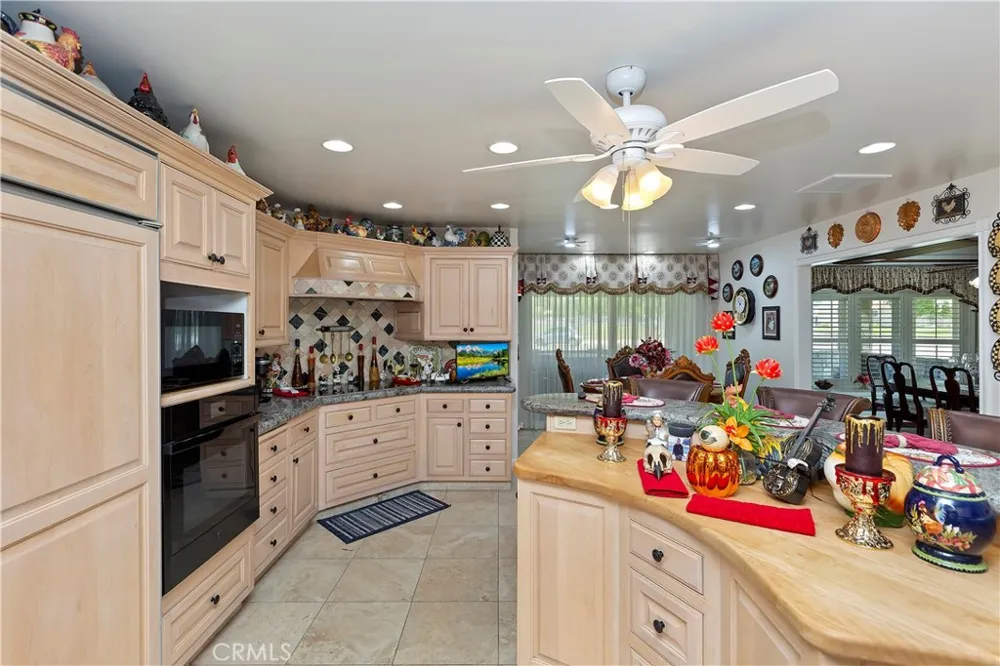 3694 Parkside San Bernardino, CA 92404