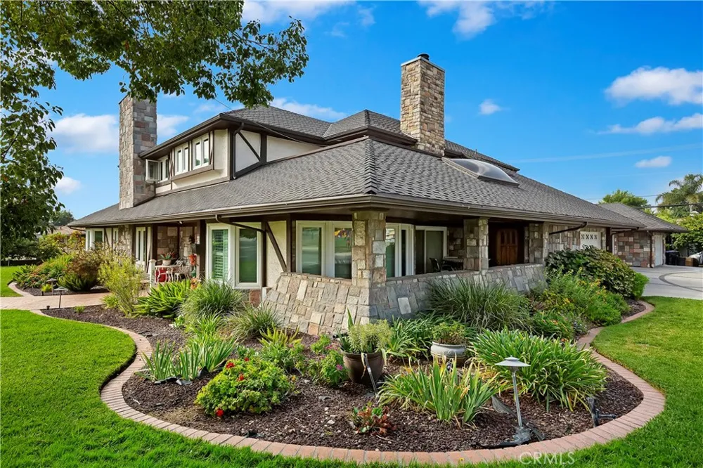 3694 Parkside San Bernardino, CA 92404