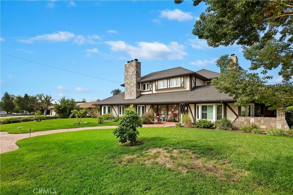 3694 Parkside San Bernardino, CA 92404