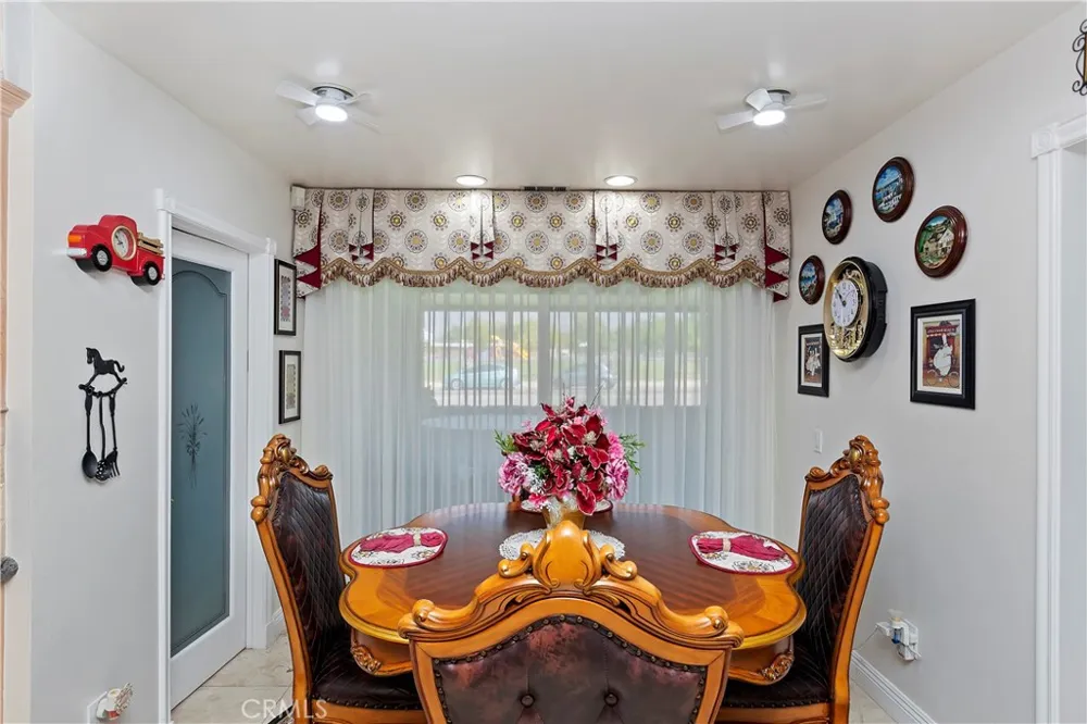3694 Parkside San Bernardino, CA 92404
