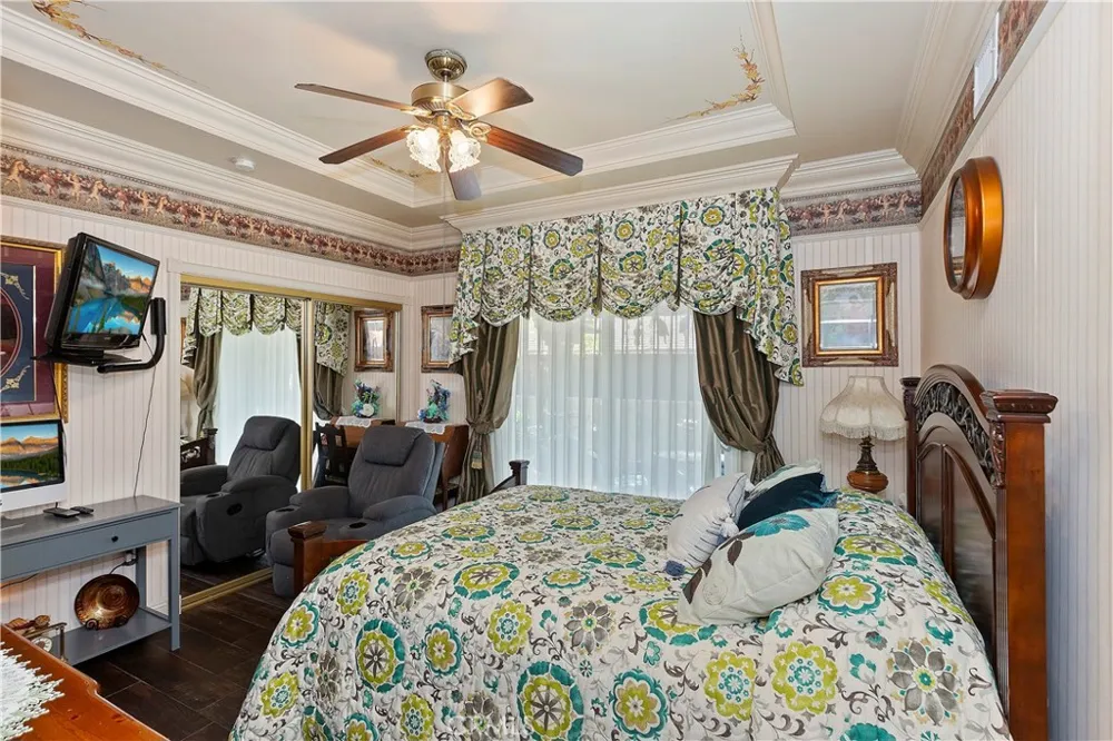 3694 Parkside San Bernardino, CA 92404