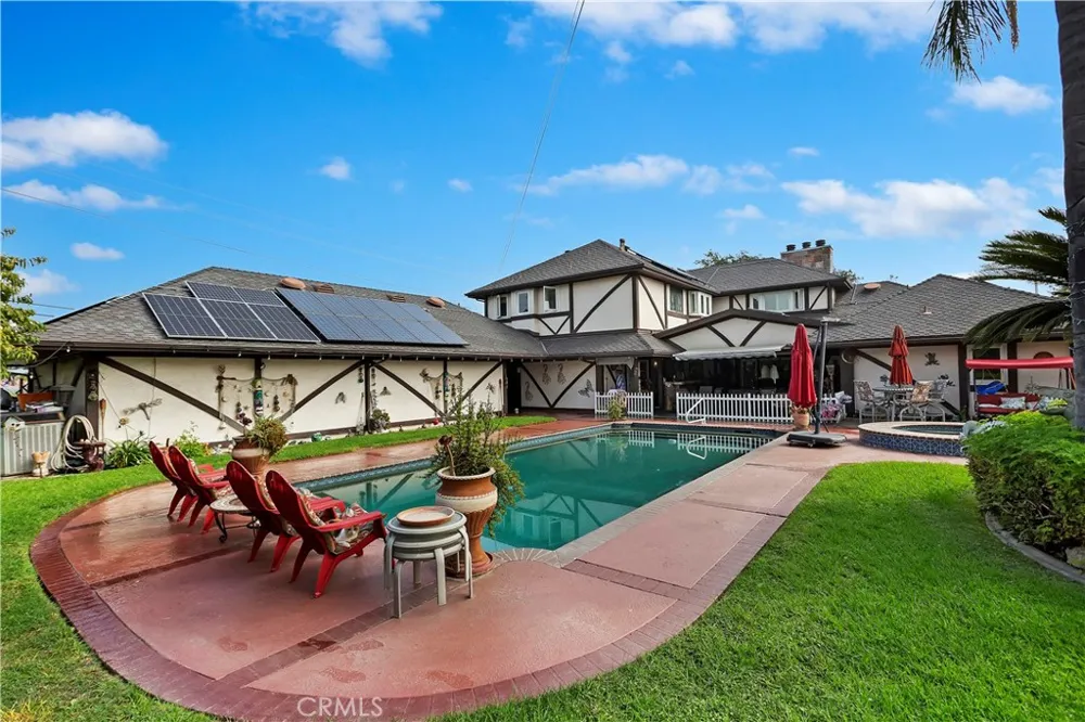 3694 Parkside San Bernardino, CA 92404
