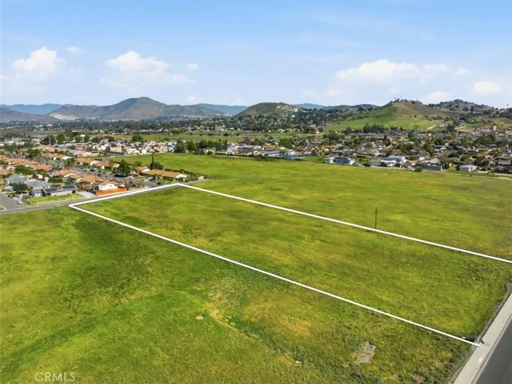 9131 Limonite Jurupa Valley, CA 92509