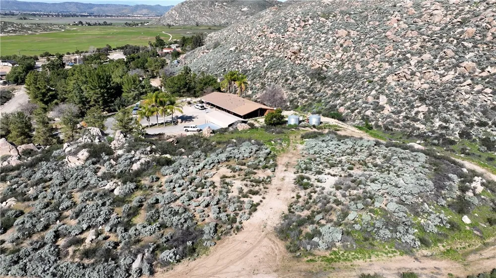 25 Starlight Mesa Drive Hemet, CA 92544