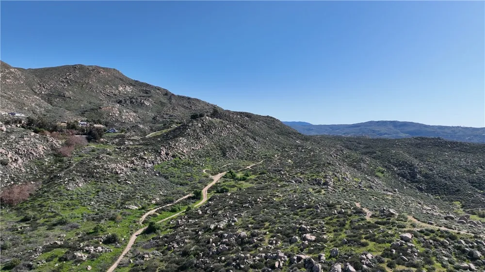 14 Starlight Mesa Drive Hemet, CA 92544