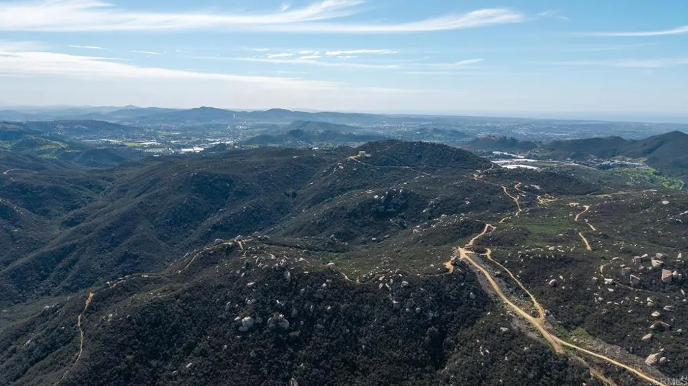EL FARRA ST Bonsall, CA 92003