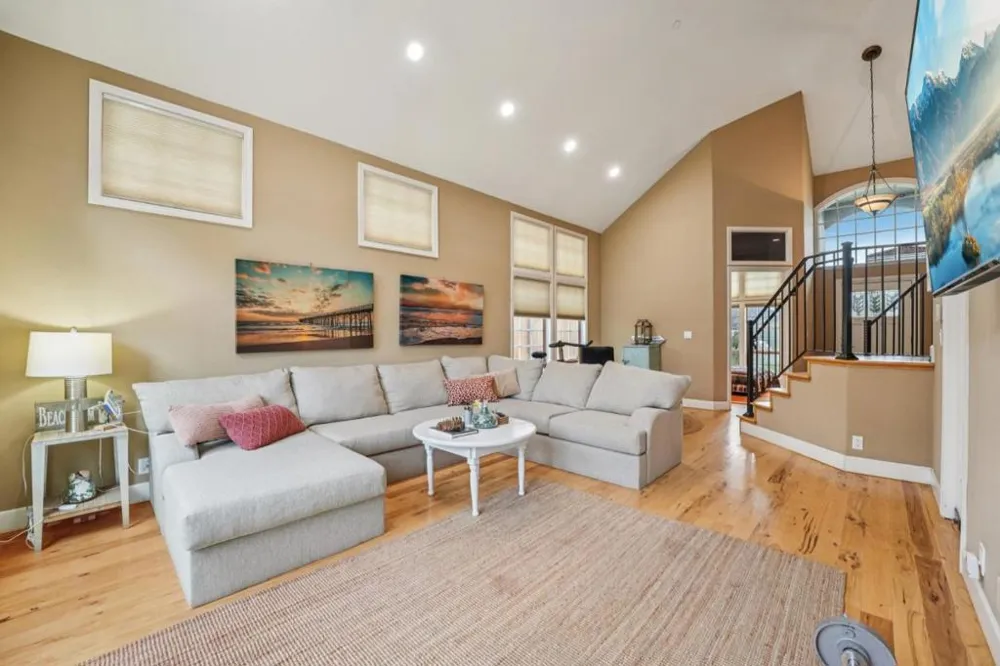 229 Garcia Avenue Half Moon Bay, CA 94019