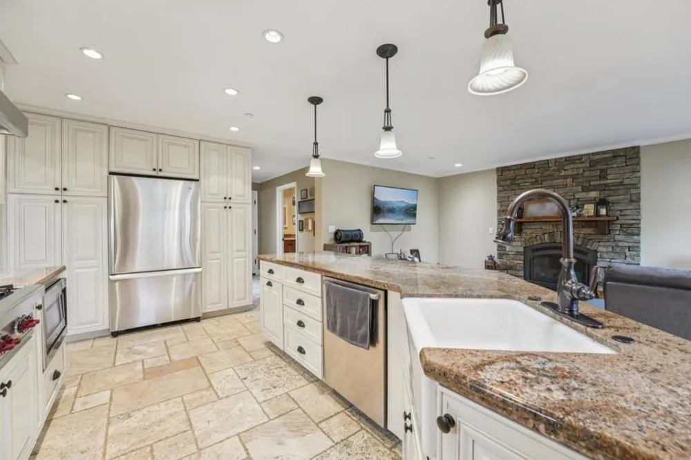229 Garcia Avenue Half Moon Bay, CA 94019
