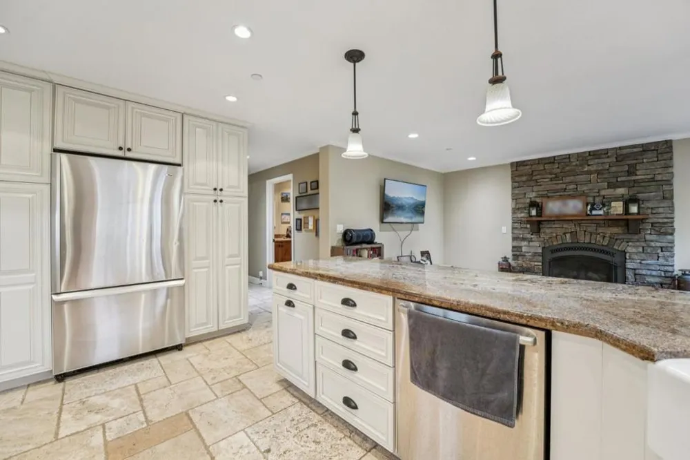 229 Garcia Avenue Half Moon Bay, CA 94019