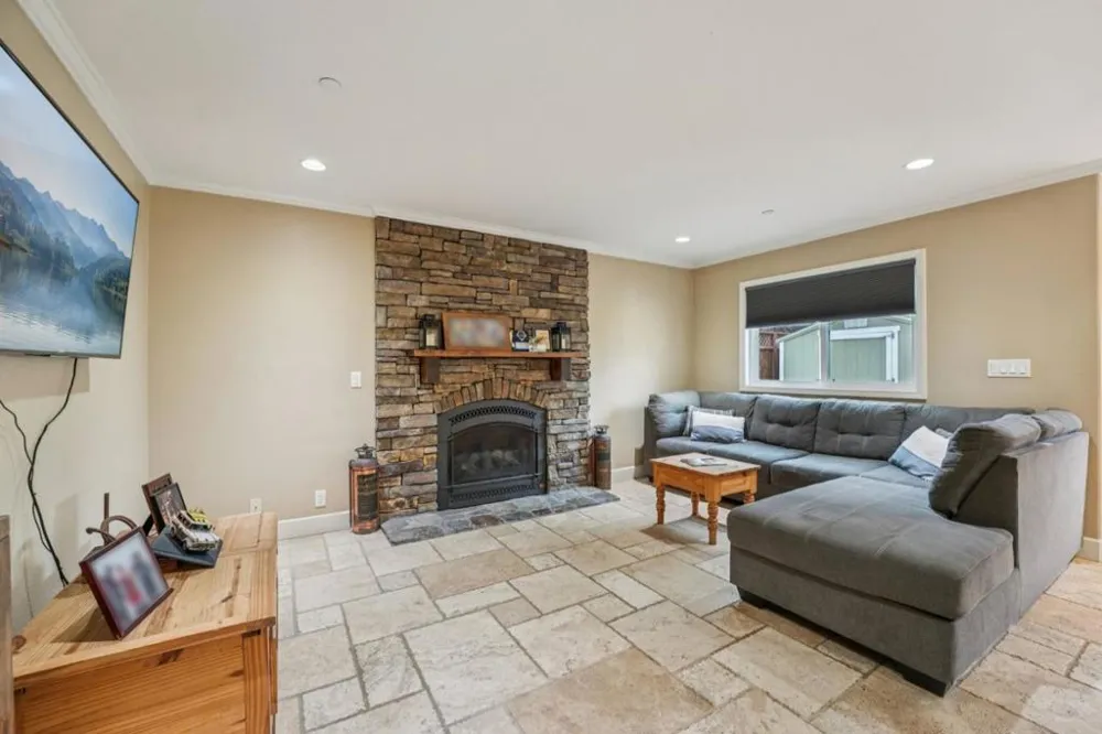 229 Garcia Avenue Half Moon Bay, CA 94019