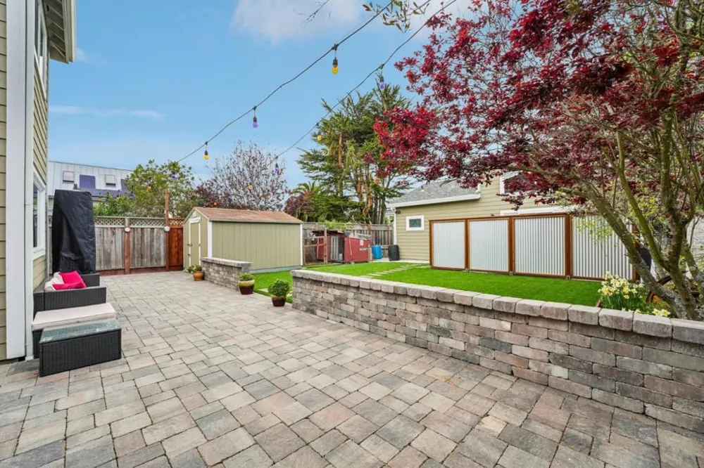 229 Garcia Avenue Half Moon Bay, CA 94019