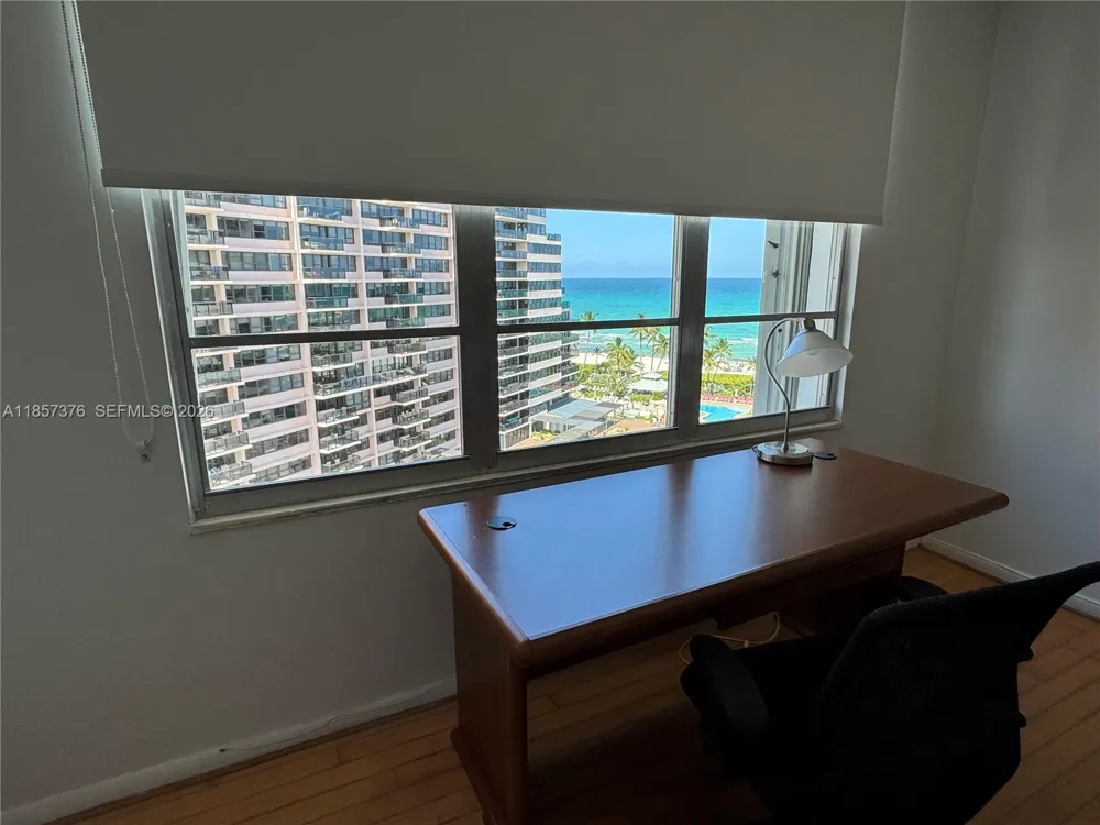 5161 Collins Ave #1104 Miami Beach, FL 33140