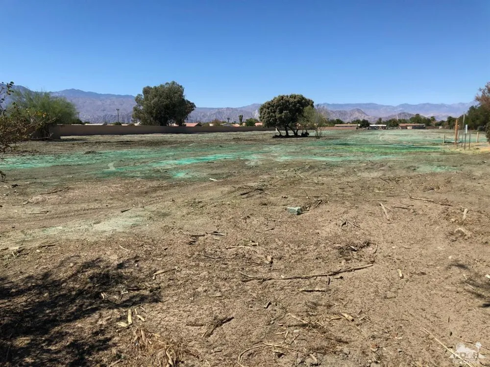 Sandpiper Ave / Bobolink St. Indio, CA 92201