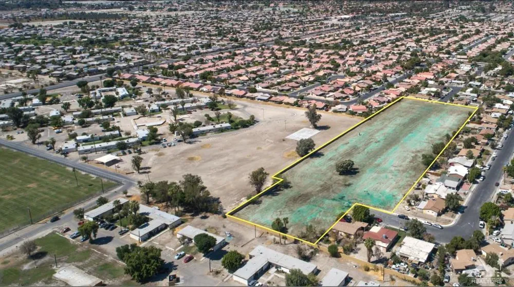 Sandpiper Ave / Bobolink St. Indio, CA 92201