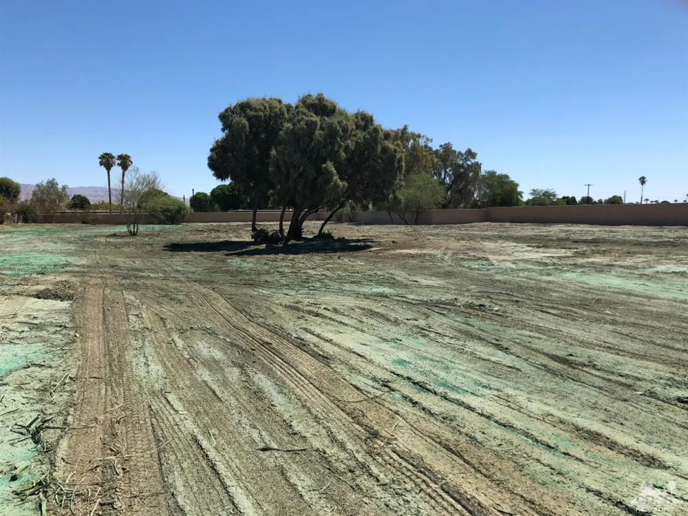 Sandpiper Ave / Bobolink St. Indio, CA 92201