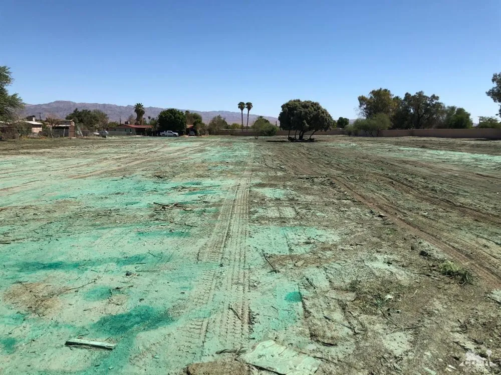 Sandpiper Ave / Bobolink St. Indio, CA 92201