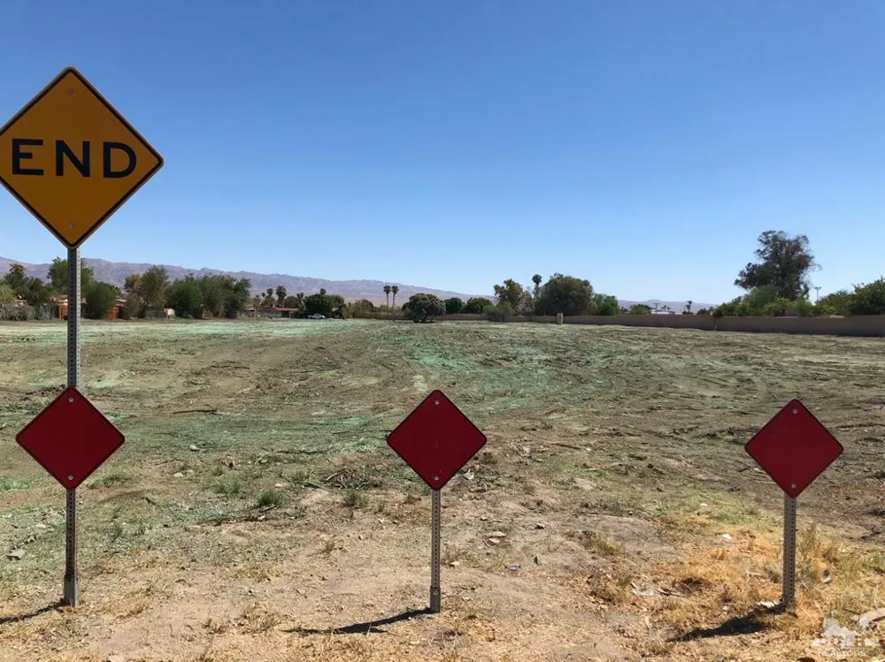 Sandpiper Ave / Bobolink St. Indio, CA 92201