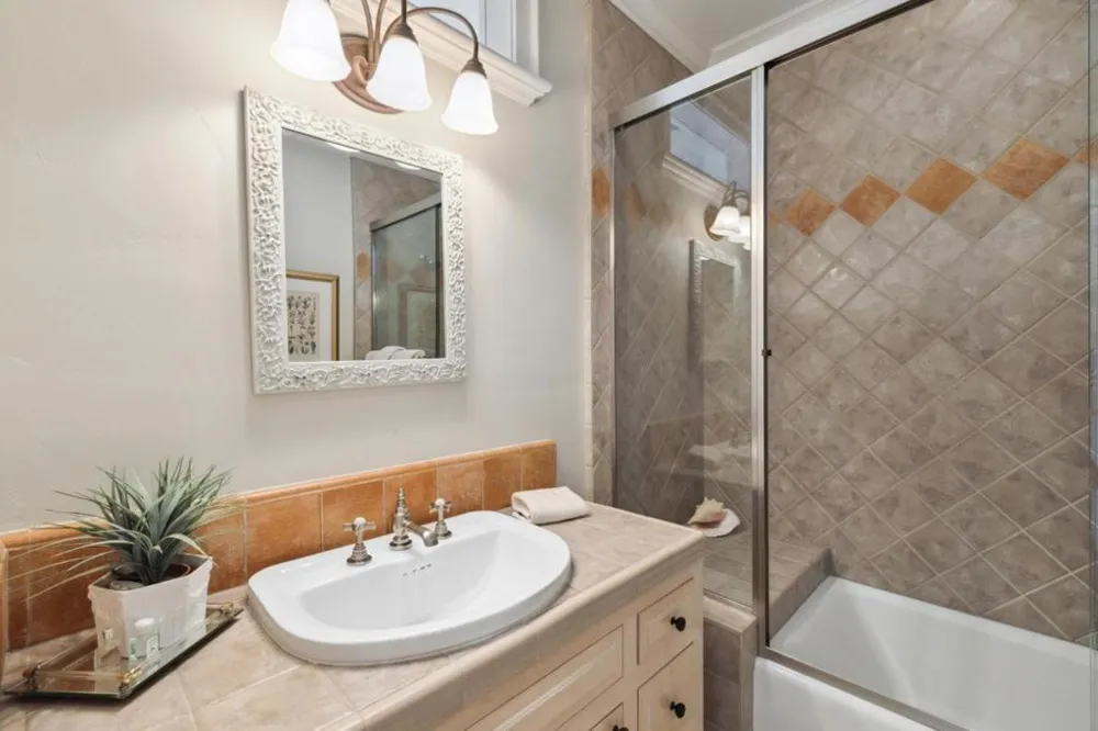 7 Redberry Portola Valley, CA 94028