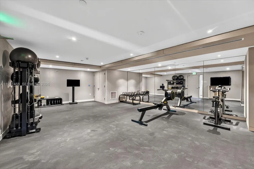9201 E Bay Harbor #LPH_711 Bay Harbor Islands, FL 33154