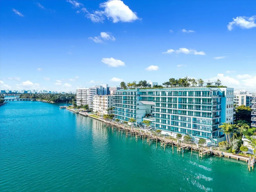 9201 E Bay Harbor #LPH_711 Bay Harbor Islands, FL 33154