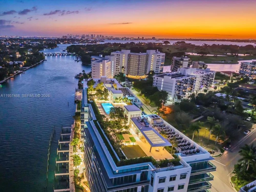 9201 E Bay Harbor #LPH_711 Bay Harbor Islands, FL 33154