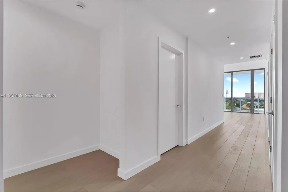 9201 E Bay Harbor #LPH_711 Bay Harbor Islands, FL 33154