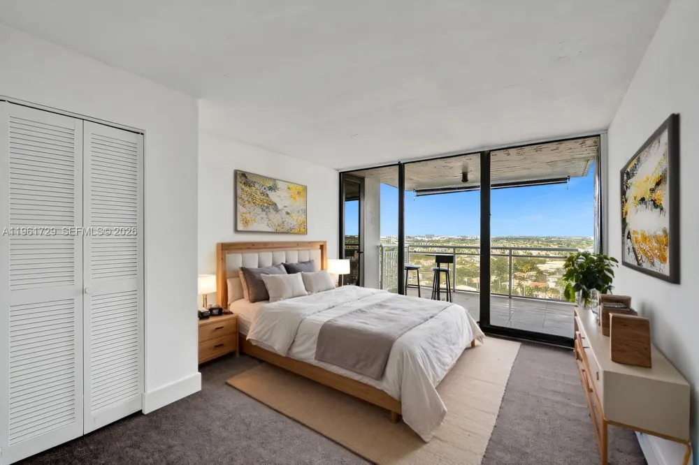 1600 S Ocean Dr #16B Hollywood, FL 33019
