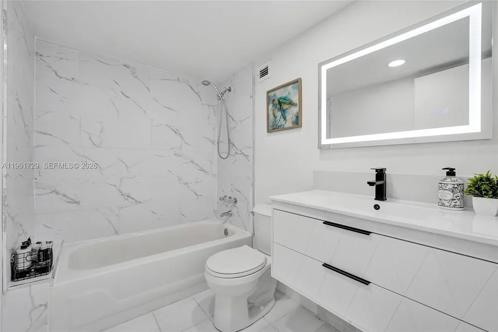 1600 S Ocean Dr #16B Hollywood, FL 33019