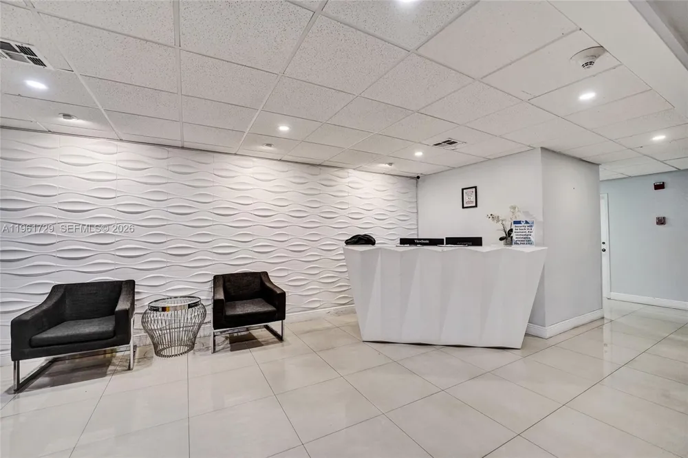 1600 S Ocean Dr #16B Hollywood, FL 33019