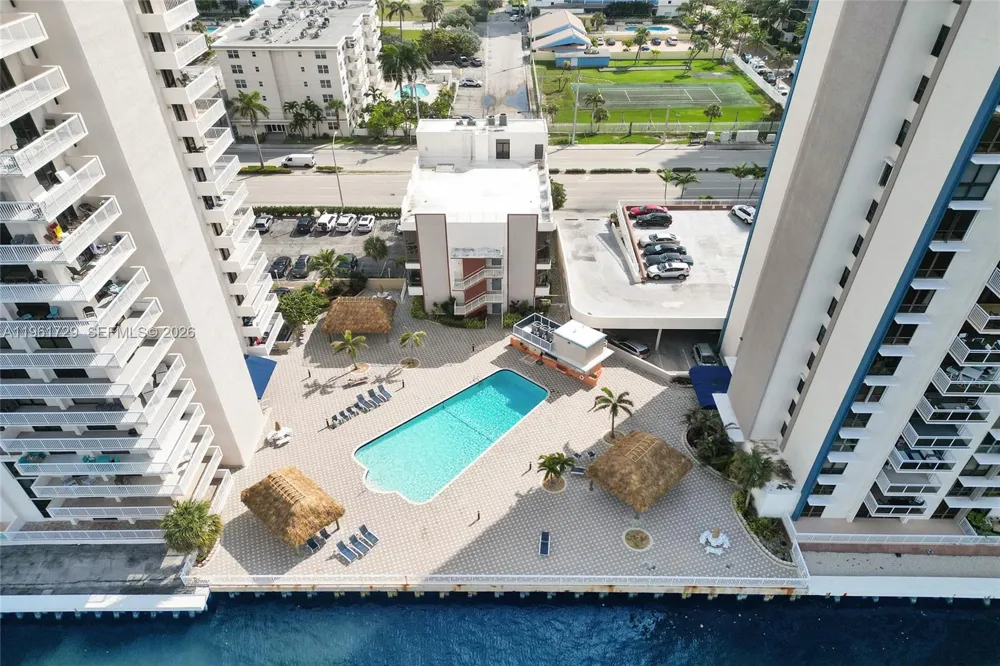 1600 S Ocean Dr #16B Hollywood, FL 33019