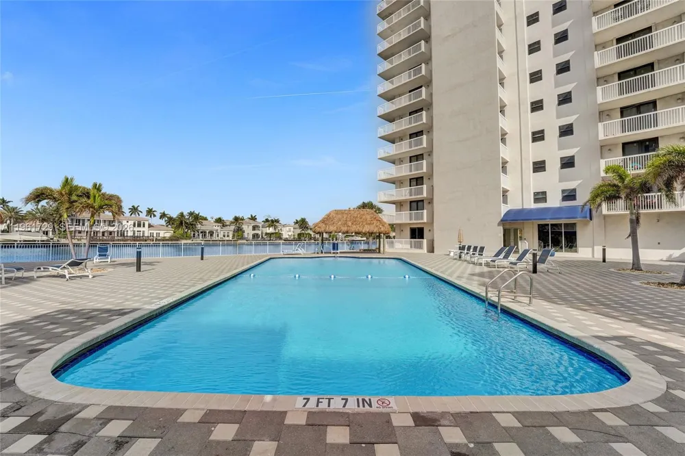 1600 S Ocean Dr #16B Hollywood, FL 33019