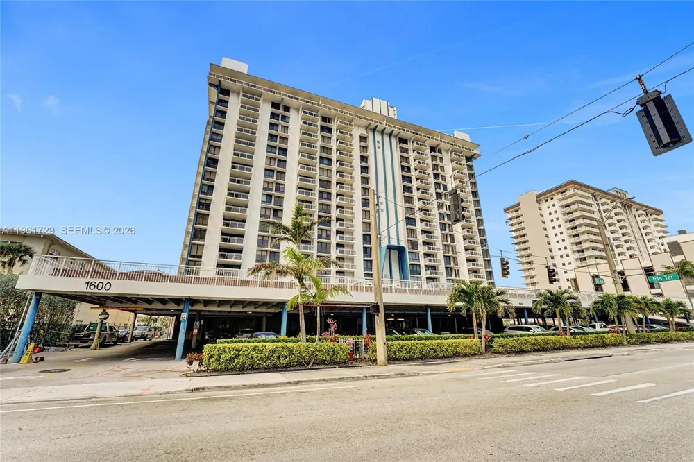 1600 S Ocean Dr #16B Hollywood, FL 33019
