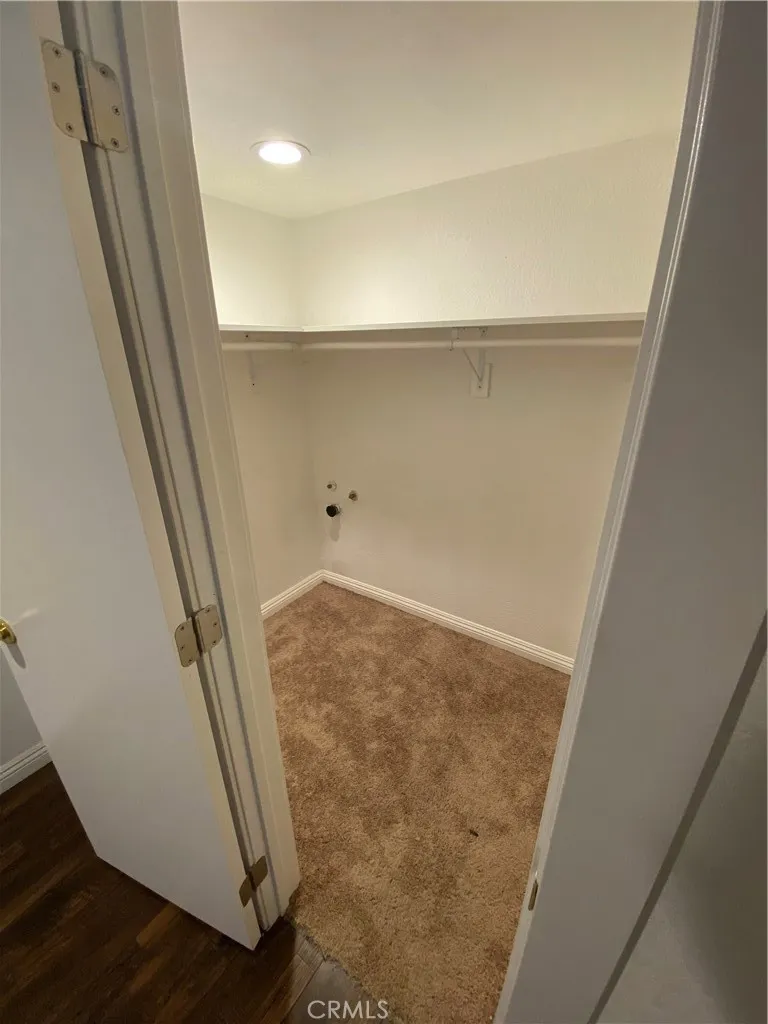 15819 Prairie Lawndale, CA 90260