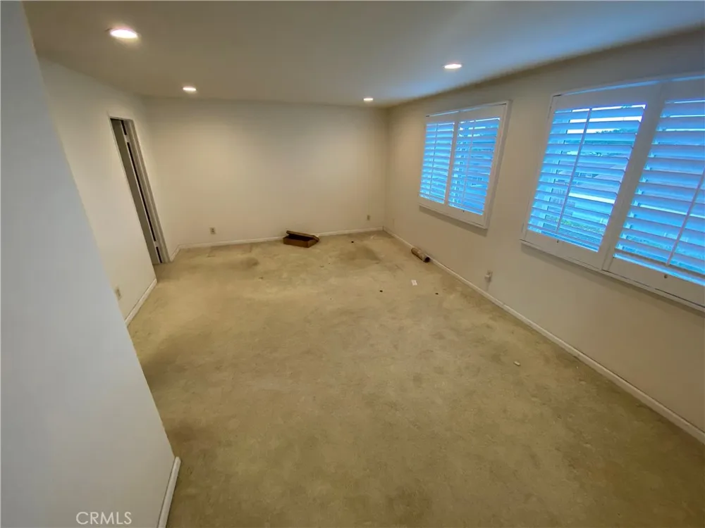 15819 Prairie Lawndale, CA 90260