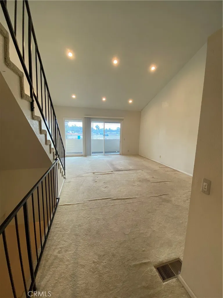 15819 Prairie Lawndale, CA 90260