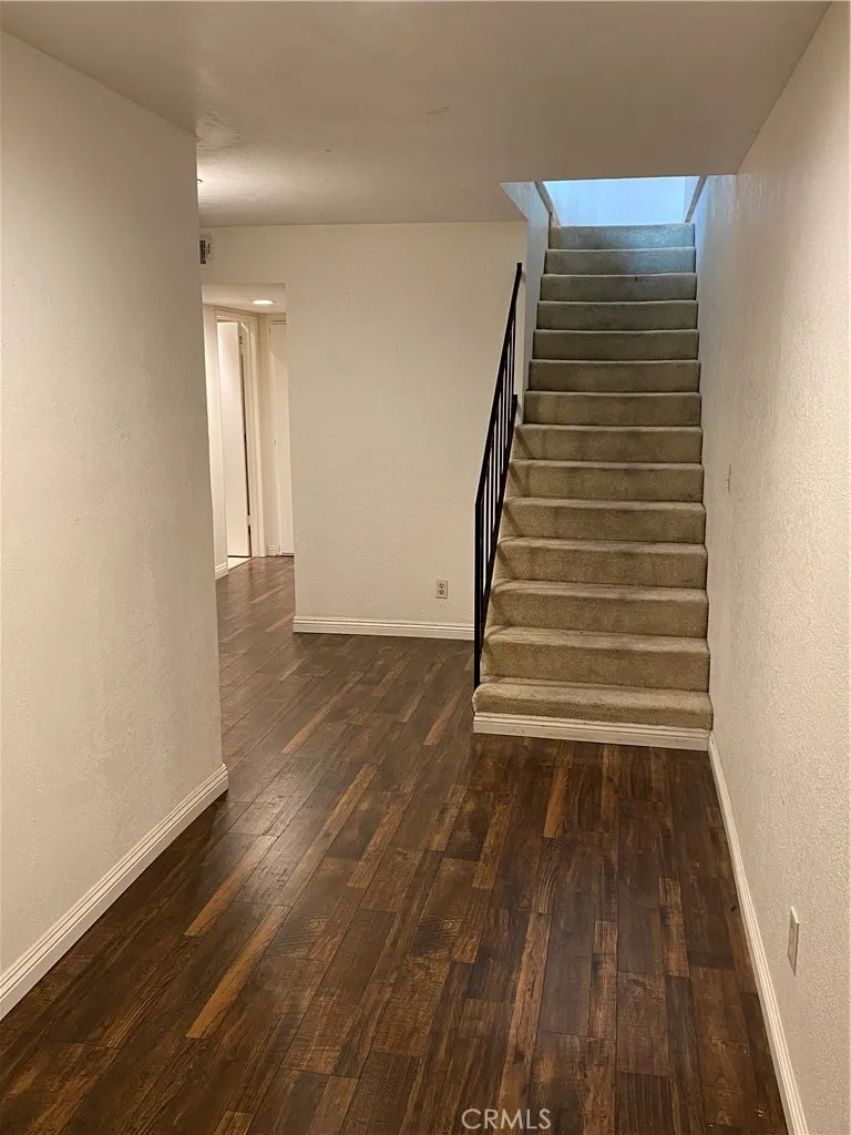 15819 Prairie Lawndale, CA 90260