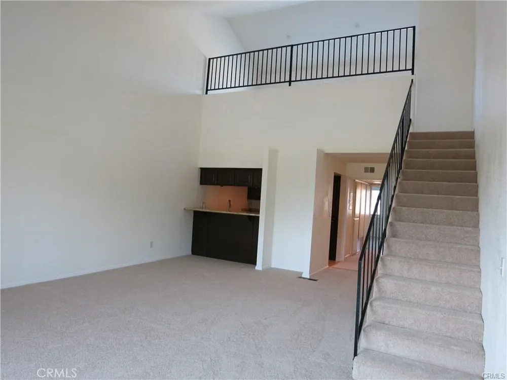 15819 Prairie Lawndale, CA 90260