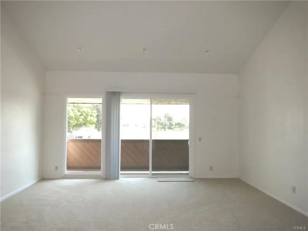 15819 Prairie Lawndale, CA 90260