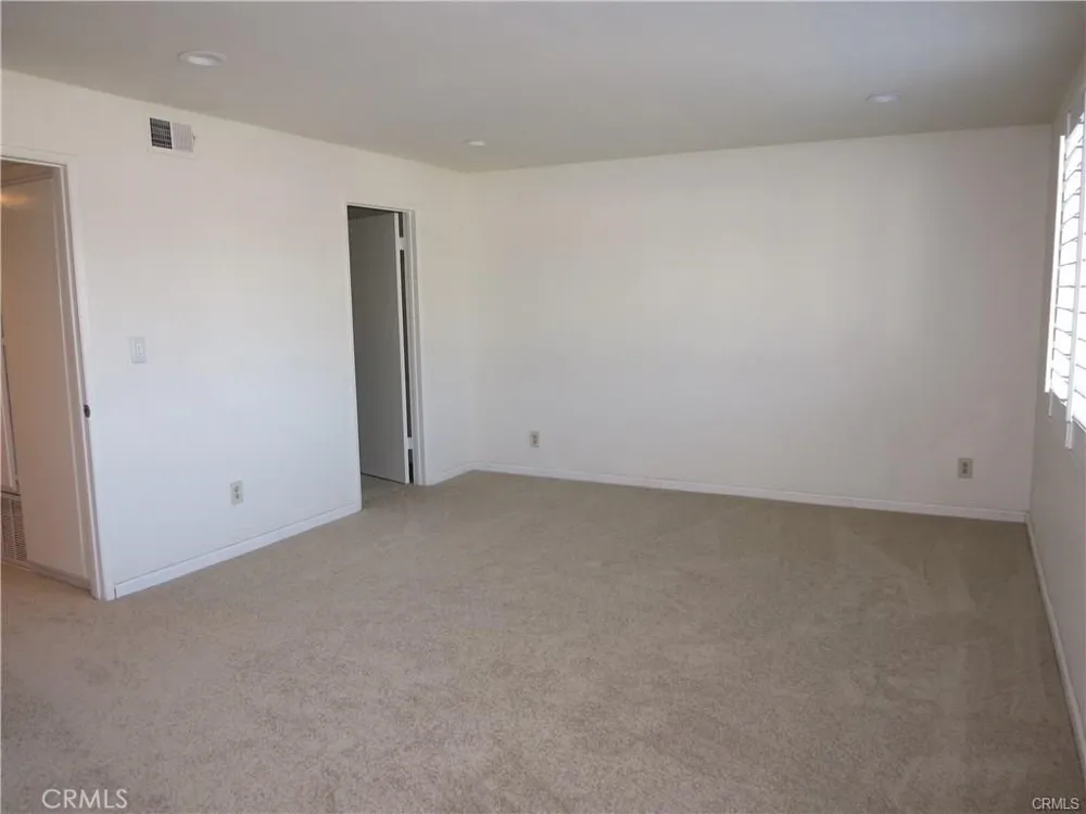 15819 Prairie Lawndale, CA 90260