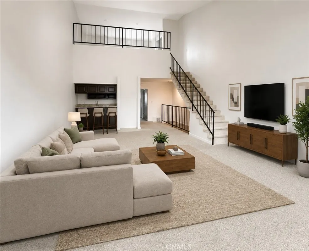 15819 Prairie Lawndale, CA 90260