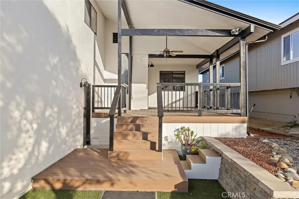 1578 13th Los Osos, CA 93402