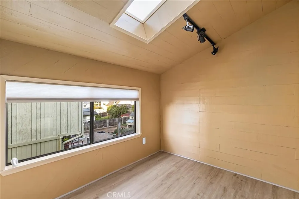 1578 13th Los Osos, CA 93402