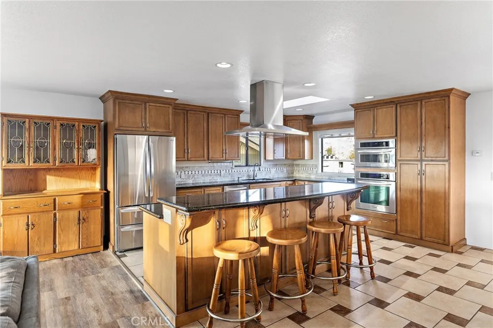 1578 13th Los Osos, CA 93402