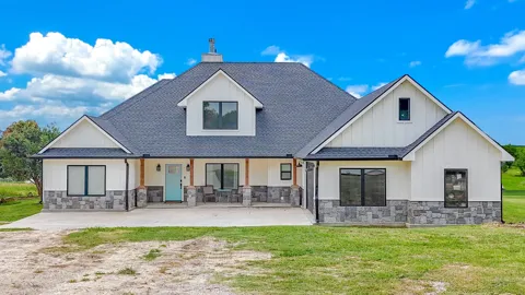 2121 SE County Road 2160